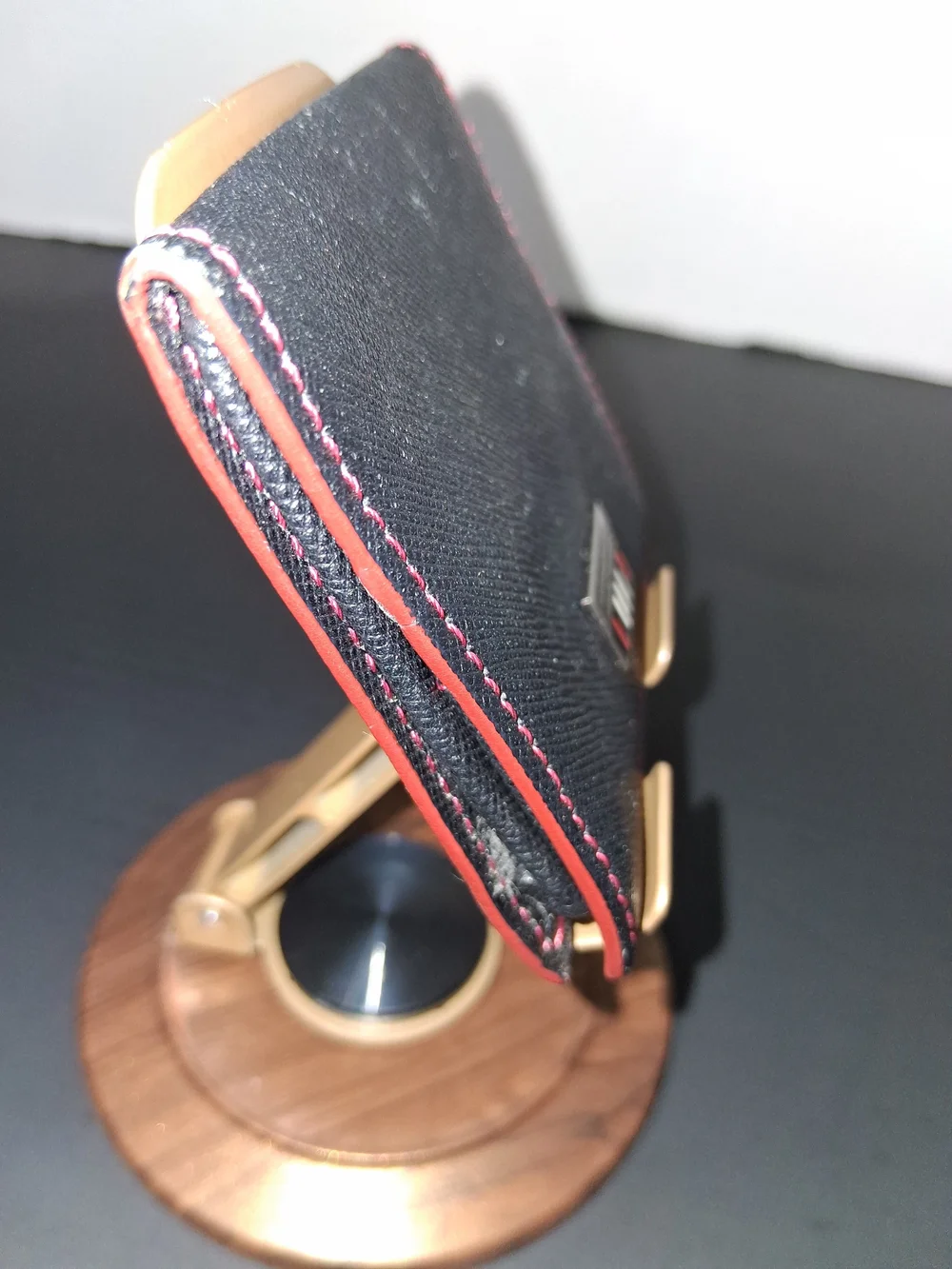 Burberry compact accessory